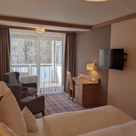 Germania Hotell 3*