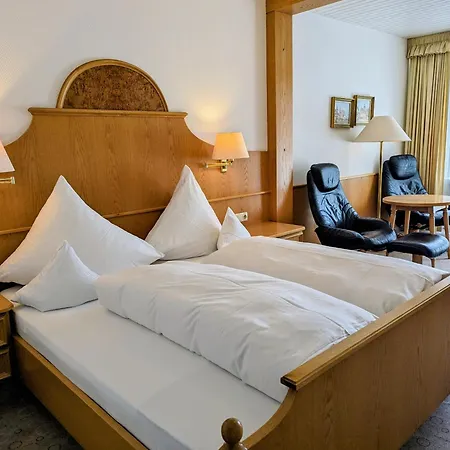 Hotel Germania 3*