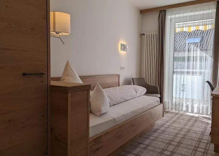 Otel Germania 3*
