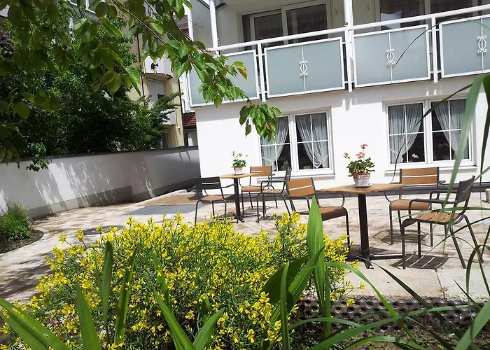 Hotell Germania 3*